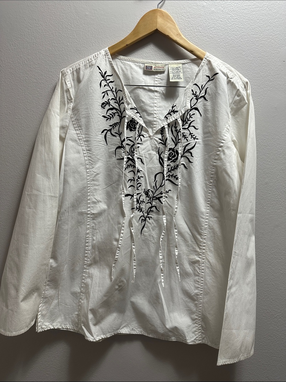 Faded Glory 100% Cotton Embroidered Boho Peasant Blouse White Black L
